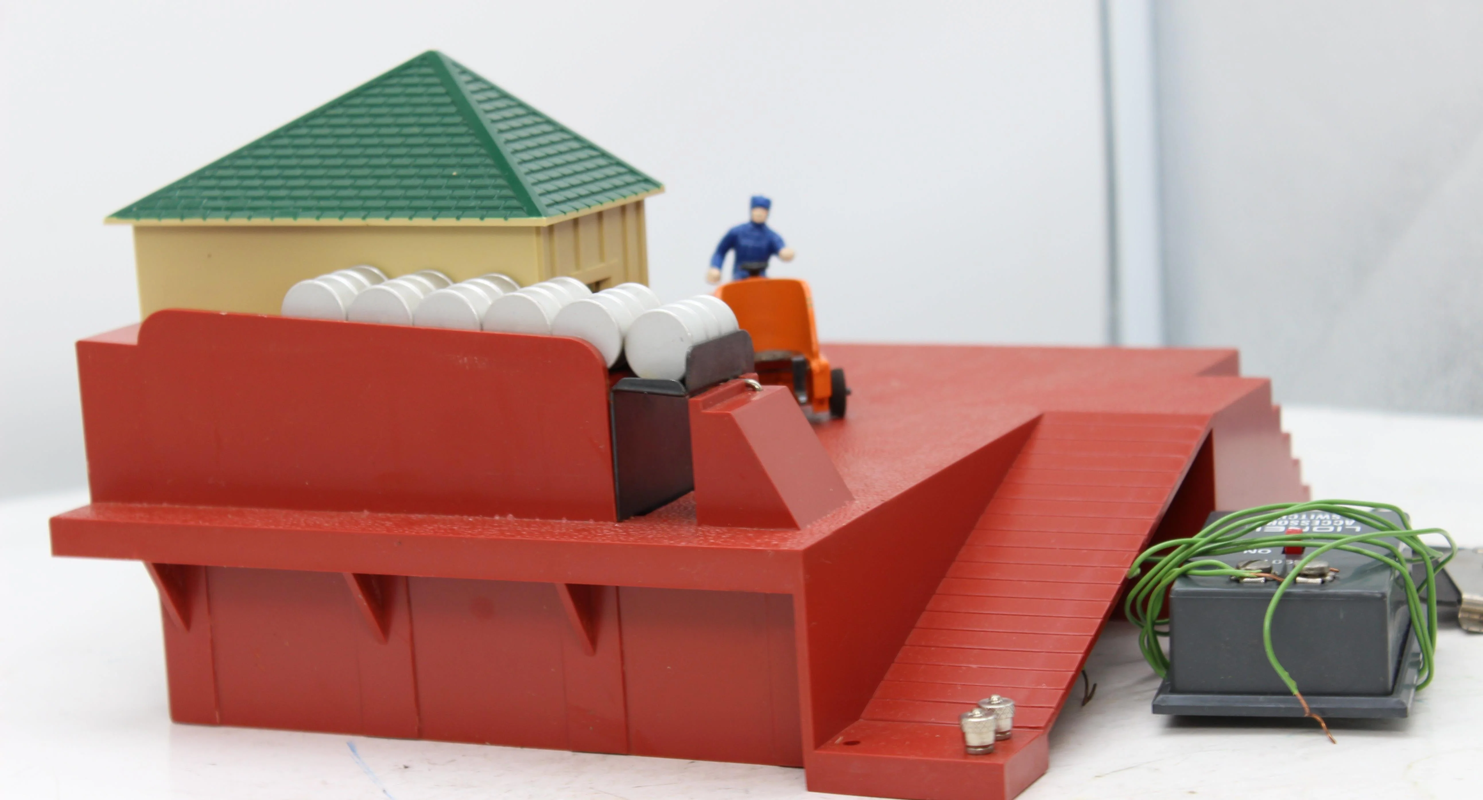 Thumbnail 3