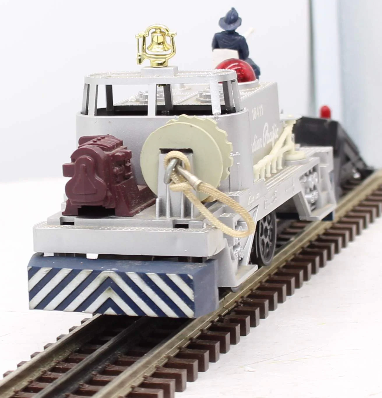 Thumbnail 5